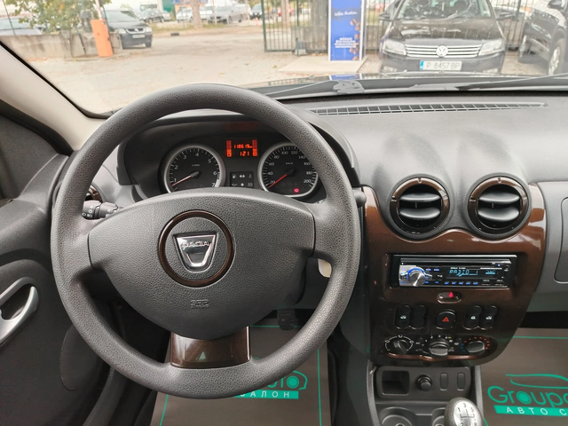 Dacia Duster 1.6i-105к.с/ГАЗОВ ИНЖЕКЦИОН/118х.км!!! - автомобили, коли, обяви за нови и употребявани 11
