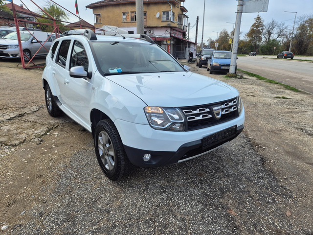 Dacia Duster NAVI, 4x4 - автомобили, коли, обяви за нови и употребявани 0