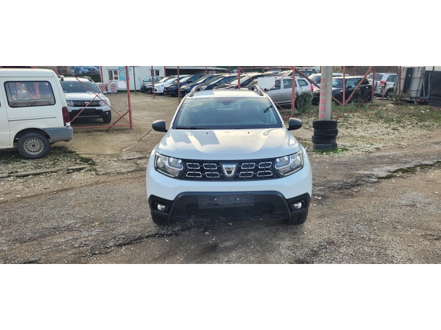 Dacia Duster 1.5DCI NAVI - автомобили, коли, обяви за нови и употребявани 0