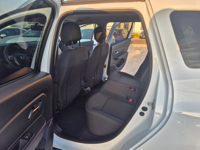 Dacia Duster COMFORT N-1= 5 броя 4x4= 1.5 DCI M/T - автомобили, коли, обяви за нови и употребявани 12