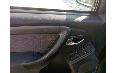 Dacia Duster 1.6 ГАЗ, Навигация, Италия - автомобили, коли, обяви за нови и употребявани 12