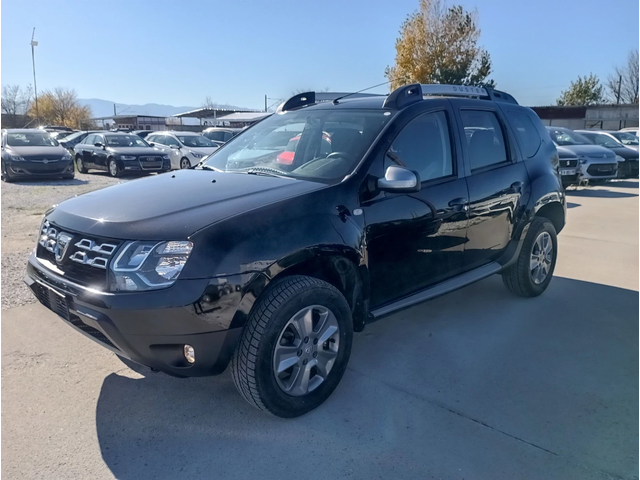 Dacia Duster 1.6 ГАЗ, Навигация, Италия - автомобили, коли, обяви за нови и употребявани 2