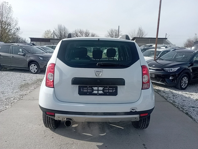Dacia Duster 1.6 бензин, Италия - автомобили, коли, обяви за нови и употребявани 4