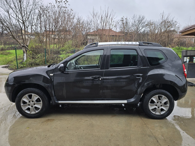 Dacia Duster 1.5dci 110к.с Топ състояние - автомобили, коли, обяви за нови и употребявани 6
