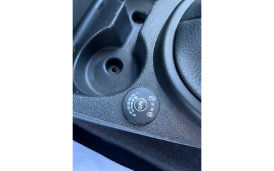 Dacia Duster 1.6i-GPL-FEIS-ITALIA - автомобили, коли, обяви за нови и употребявани 15