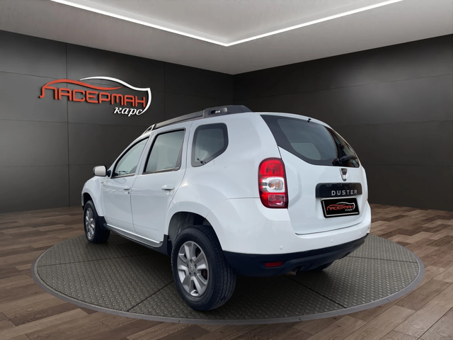 Dacia Duster 1.5DCI LAUREATE - автомобили, коли, обяви за нови и употребявани 3