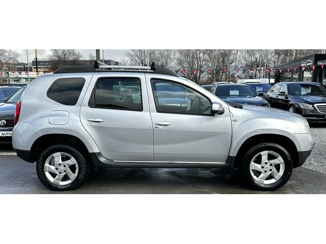 Dacia Duster 1.6i 105HP LPG EURO5A - автомобили, коли, обяви за нови и употребявани 3
