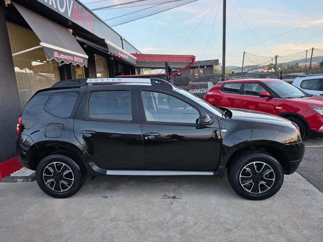 Dacia Duster !!!129982км 1.2 TCE-125к.с Laureate 4WD-ШВЕЙЦАРИЯ - автомобили, коли, обяви за нови и употребявани 4