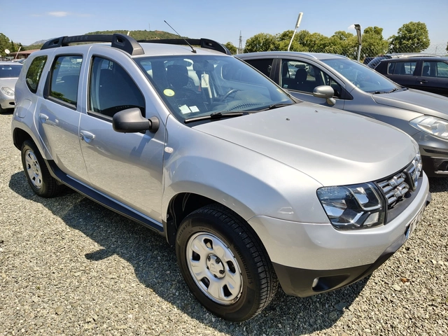 Dacia Duster 1.5 - автомобили, коли, обяви за нови и употребявани 2