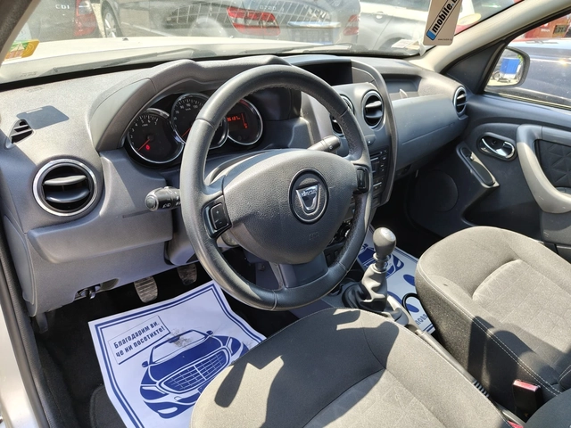 Dacia Duster 1.5 - автомобили, коли, обяви за нови и употребявани 8