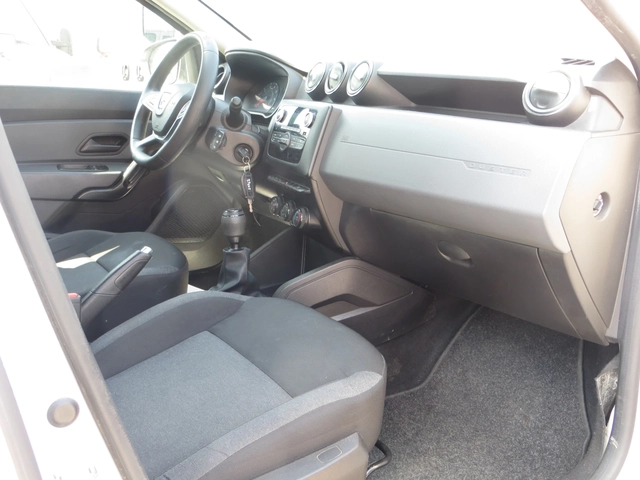 Dacia Duster 1, 5 DCI 4x4 ГАРАНЦИЯ - автомобили, коли, обяви за нови и употребявани 14