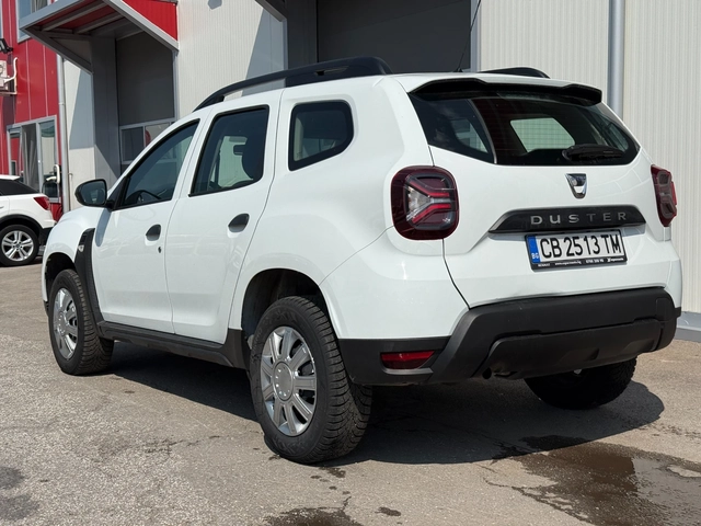Dacia Duster 1.5 dci 4x4 върнат от Лизинг Реален пробег - автомобили, коли, обяви за нови и употребявани 1