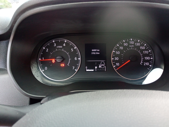 Dacia Duster TCe 100 - G 4x2 - автомобили, коли, обяви за нови и употребявани 10