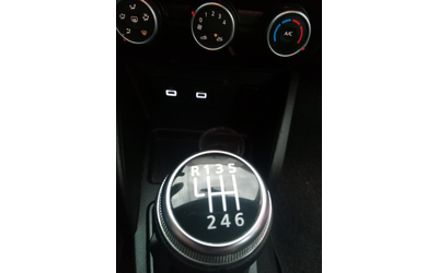 Dacia Duster TCe 100 - G 4x2 - автомобили, коли, обяви за нови и употребявани 13