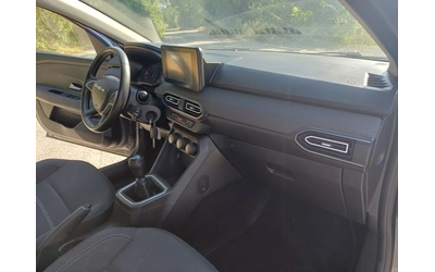 Dacia Jogger 1.0 i GPL - автомобили, коли, обяви за нови и употребявани 13