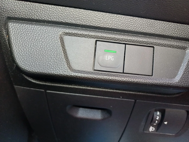 Dacia Jogger 1.0 i GPL - автомобили, коли, обяви за нови и употребявани 16