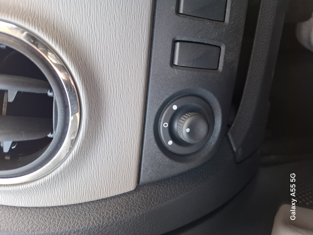 Dacia Lodgy, 2012 г., 197789 км, 90 к.с. - автомобили, коли, обяви за нови и употребявани 5