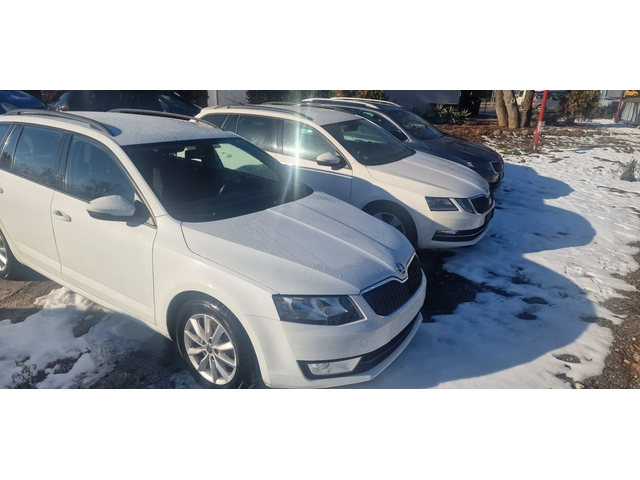 Dacia Lodgy FACELIFT-1.6i+ Заводска Газ* 2019г. - автомобили, коли, обяви за нови и употребявани 11
