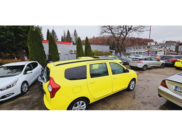 Dacia Lodgy 1.6i-85кс.+ ЗаводскиГазИнж.-Боядисана за Такси - автомобили, коли, обяви за нови и употребявани 6