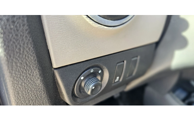 Dacia Lodgy 1.6i+ ЗаводскиГазИнж.-Подготвена за такси* Навигац - автомобили, коли, обяви за нови и употребявани 12