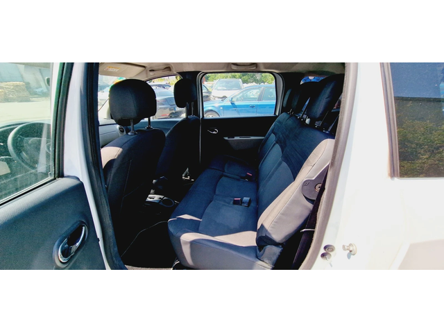 Dacia Lodgy 1.5dci САМО НА ЧАСТИ - автомобили, коли, обяви за нови и употребявани 8