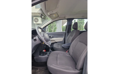Dacia Lodgy 1.5 / 90 к. с. НАВИГАЦИЯ - автомобили, коли, обяви за нови и употребявани 9