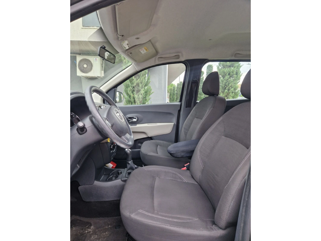 Dacia Lodgy 1.5 / 90 к. с. НАВИГАЦИЯ - автомобили, коли, обяви за нови и употребявани 9