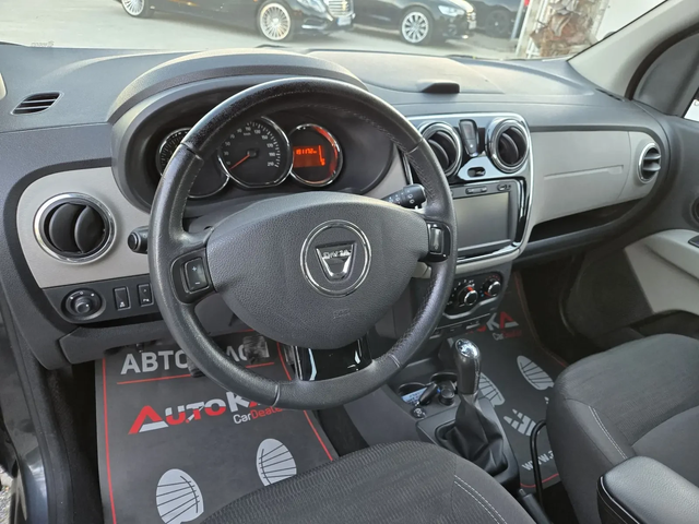 Dacia Lodgy 1.6i-85kc= 7МЕСТА= ГАЗ= НАВИ= PRESTIGE= 191.000km - автомобили, коли, обяви за нови и употребявани 7