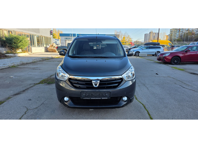 Dacia Lodgy 1.6i 82k.c EURO 5B ITALIA - автомобили, коли, обяви за нови и употребявани 0