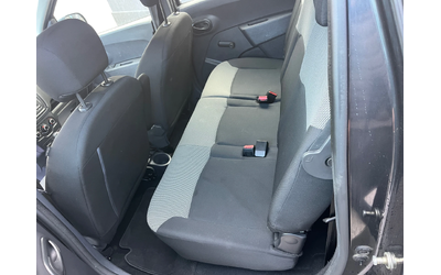 Dacia Lodgy 1.6i Euro 6B - автомобили, коли, обяви за нови и употребявани 8