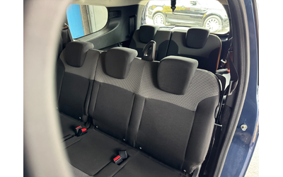 Dacia Lodgy 1.6i* 7местна* С ПЪЛНА ИСТОРИЯ В DACIA - автомобили, коли, обяви за нови и употребявани 9