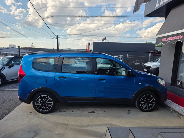 Dacia Lodgy STEPWAY 1.2 TCE-116к.с EURO 6-НАВИГАЦИЯ-ШВЕЙЦАРИЯ - автомобили, коли, обяви за нови и употребявани 4