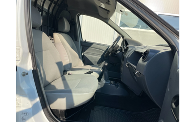 Dacia Logan N1 - автомобили, коли, обяви за нови и употребявани 9