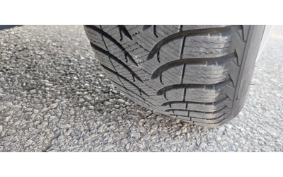 Dacia Logan 1.5 dci клима - автомобили, коли, обяви за нови и употребявани 15