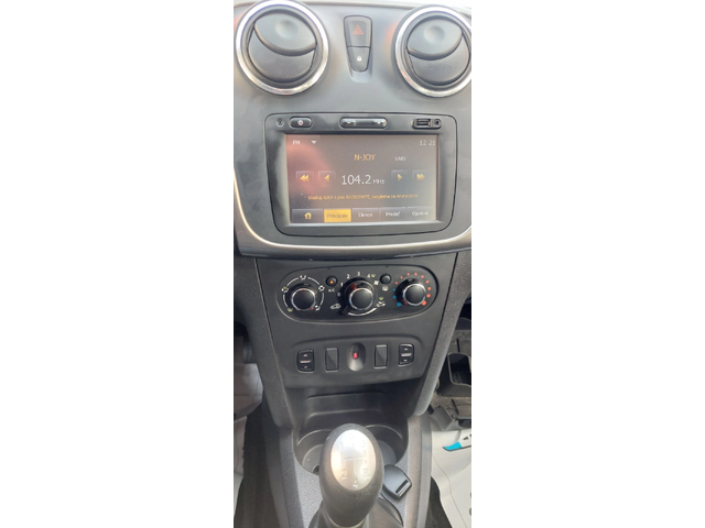 Dacia Logan 1.5 dci клима - автомобили, коли, обяви за нови и употребявани 8