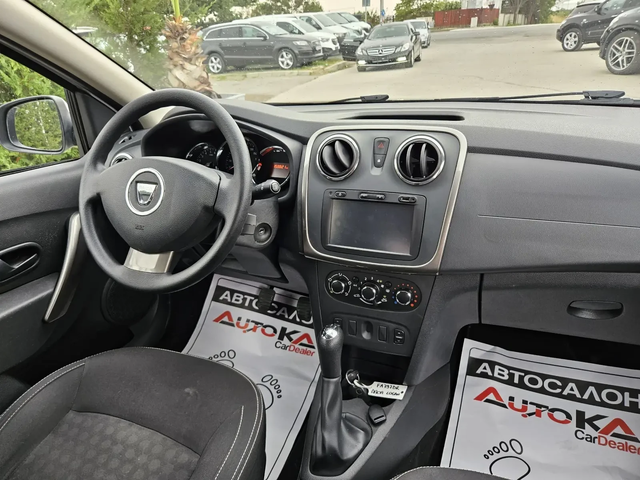 Dacia Logan 1.2i-75кс= ФАБРИЧНА ГАЗ= 158.000км= НАВИ - автомобили, коли, обяви за нови и употребявани 12