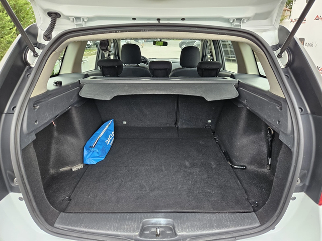 Dacia Logan 1.2i-75кс= ФАБРИЧНА ГАЗ= 158.000км= НАВИ - автомобили, коли, обяви за нови и употребявани 9