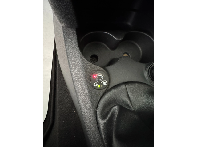 Dacia Logan 1.0 TCE 100hp + LPG - автомобили, коли, обяви за нови и употребявани 11