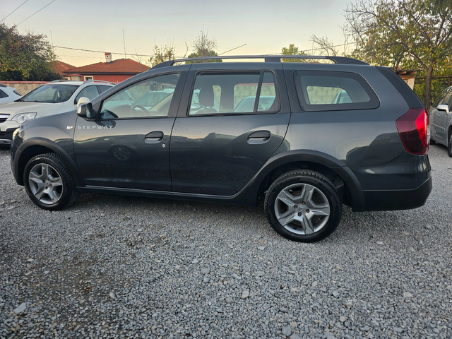 Dacia Logan STEPWAY-1.5DCI-FACE-ЕВРО 6В-НАВИГАЦИЯ - автомобили, коли, обяви за нови и употребявани 2