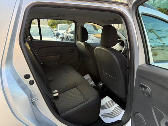 Dacia Logan MCV 0.9TCE ГАЗОВ ИНЖЕКЦИОН NAVI - автомобили, коли, обяви за нови и употребявани 13