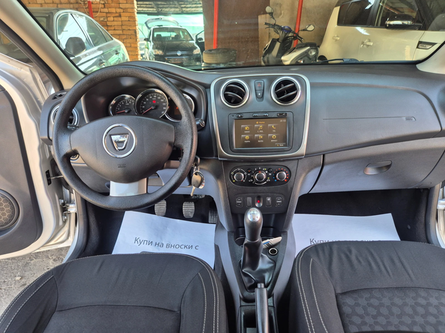 Dacia Logan 1.5TDCI , NAVI, - автомобили, коли, обяви за нови и употребявани 12