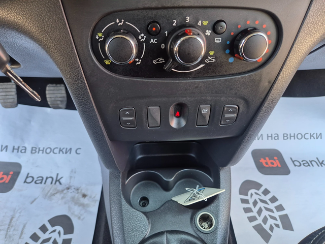Dacia Logan 1.5TDCI , NAVI, - автомобили, коли, обяви за нови и употребявани 14
