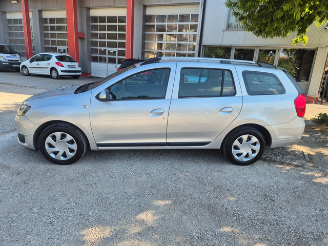 Dacia Logan 1.5TDCI , NAVI, - автомобили, коли, обяви за нови и употребявани 3