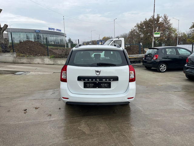 Dacia Logan 1.5 навигация - автомобили, коли, обяви за нови и употребявани 4