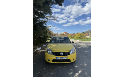 dacia-sandero - 0