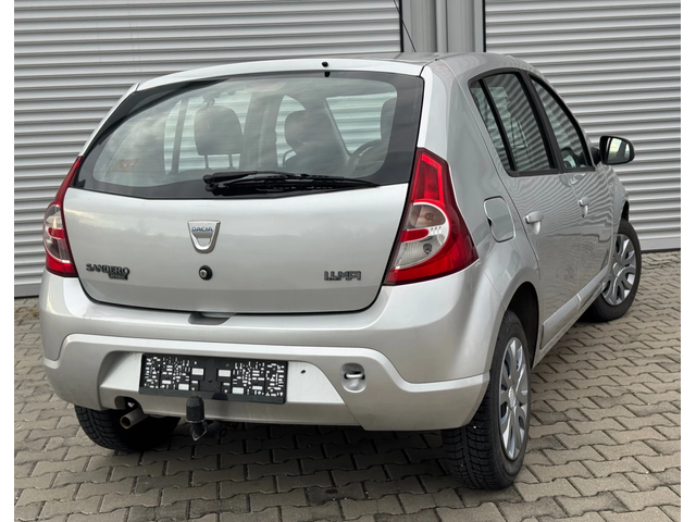 Dacia Sandero 1, 4i 75ps, може на газ, клима, хечбек, ел.пакет, - автомобили, коли, обяви за нови и употребявани 4