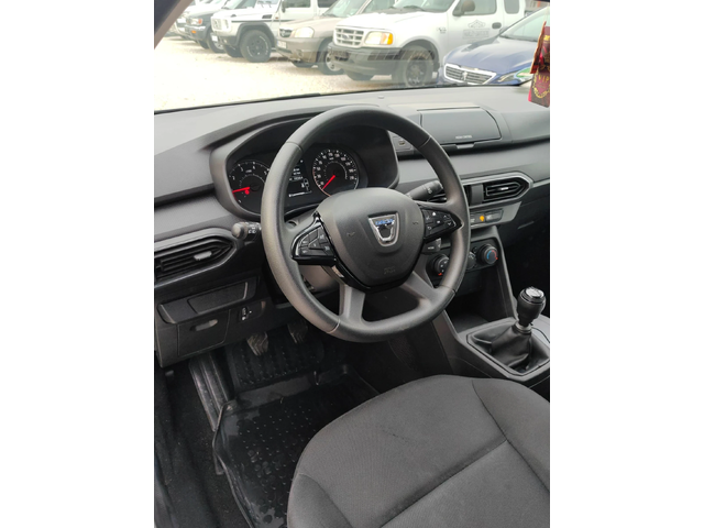 Dacia Sandero 1.0, 66к.с. - автомобили, коли, обяви за нови и употребявани 12