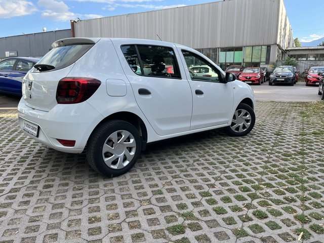 Dacia Sandero TCE 100 k.c + ГАЗ - автомобили, коли, обяви за нови и употребявани 3
