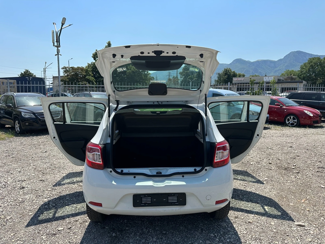 Dacia Sandero 1.5dci 75kc KLIMA ITALIA - автомобили, коли, обяви за нови и употребявани 12