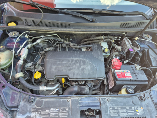 Dacia Sandero 1.2i  GAS - автомобили, коли, обяви за нови и употребявани 15